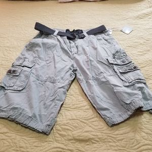 rock & stone cargó shorts